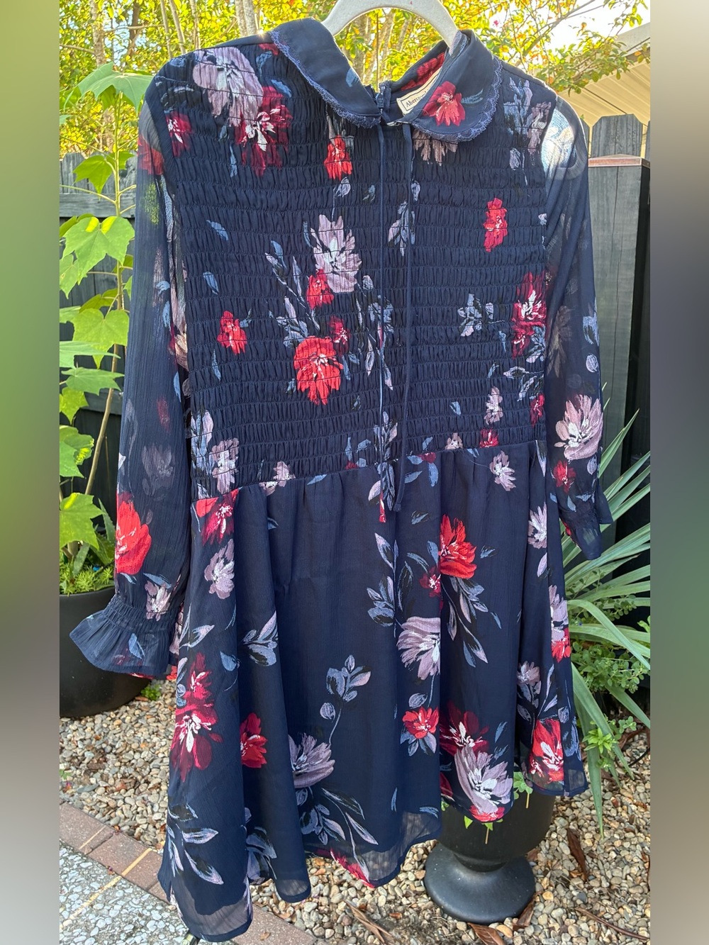A&F Chiffon Dark Floral Dress with Peter collar, academic, coquette.